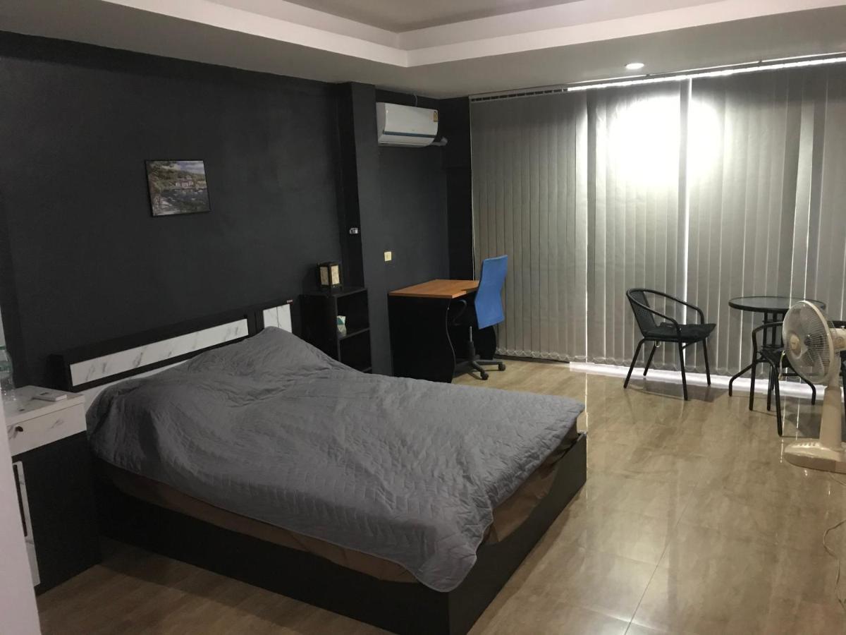 Hotel Old Town Jomtien Exterior foto